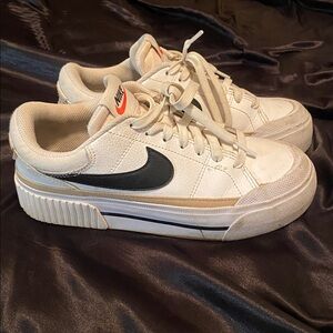 Nike Women's Sneakers in Cream and Black